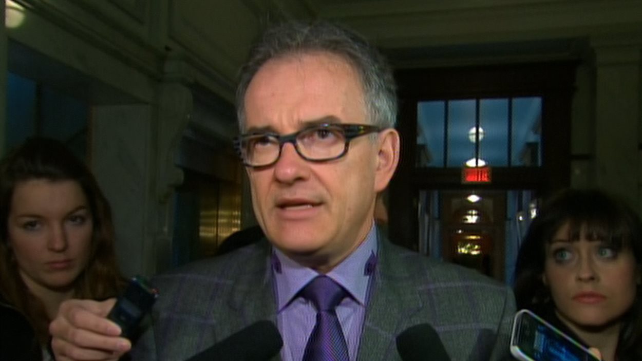 Réjean Hébert très préoccupé par les soins privés dispensés au CHUM