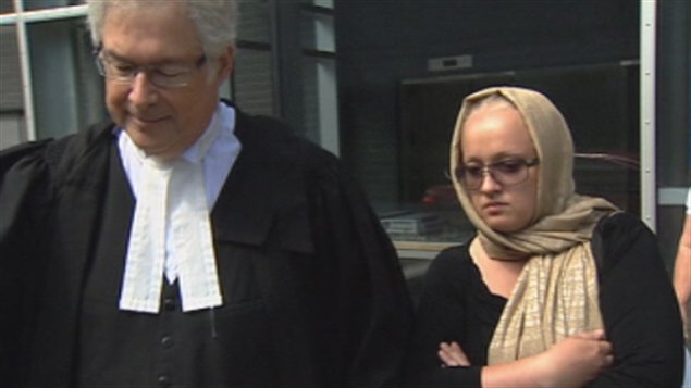 Irina Mysliakovskaia et son avocat, Maurice Biron