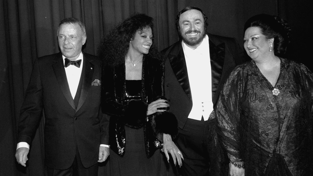 Frank Sinatra, Diana Ross, Luciano Pavarotti et Montserrat Caballe le 18 mars 1984 à New York
