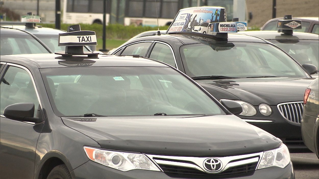 Bureau de taxi à Montréal