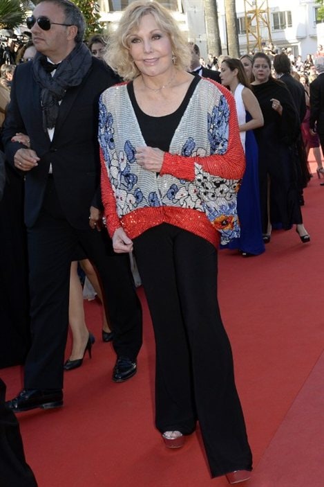 Kim Novak sur le tapis rouge de la cérémonie de clôture du Festival de Cannes 2013