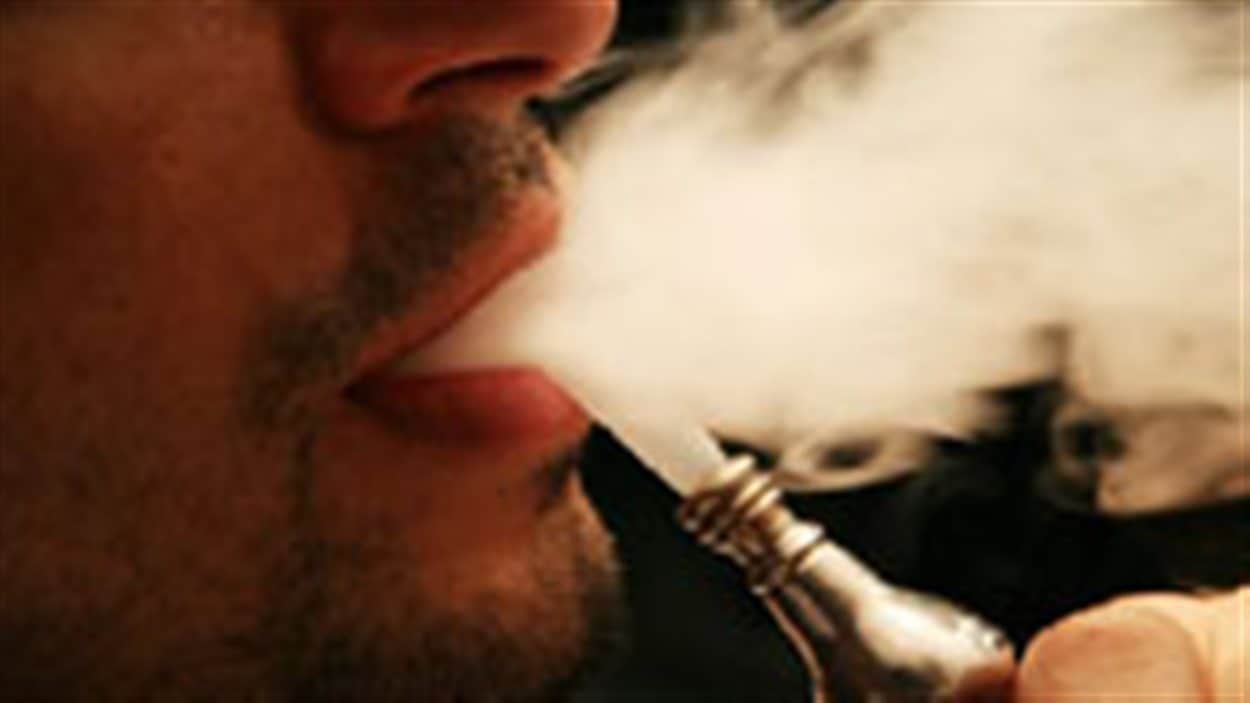 Fumeur de houka