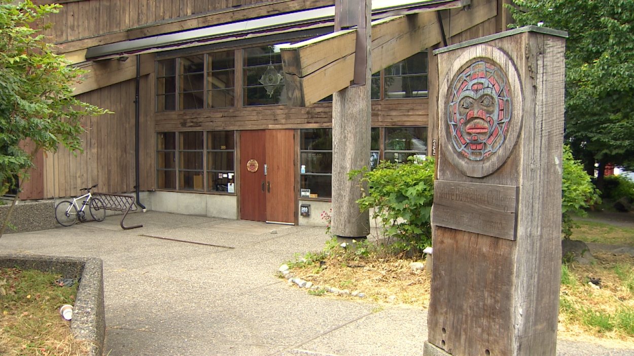 Le Native Education College de Vancouver.