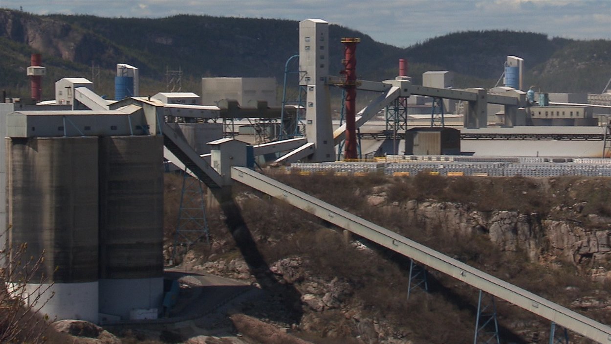 Québec s’entend avec Alcoa RadioCanada.ca