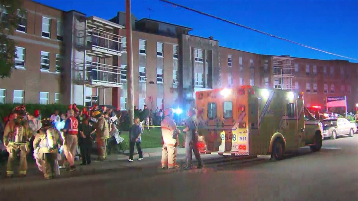 Un CHSLD évacué d'urgence à SaintLinLaurentides RadioCanada