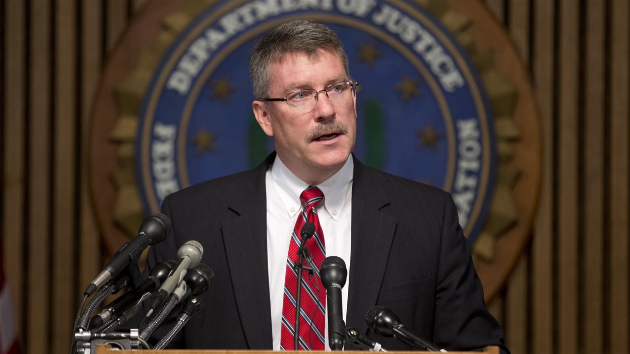 Ronald Hosko, directeur du FBI chargé des enquêtes pénales, en conférence de presse