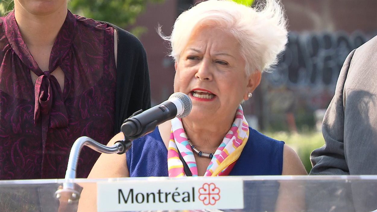 La chef de Vision Montréal, Louise Harel