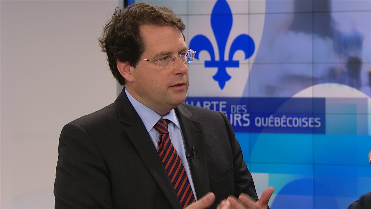Le ministre responsable des Institutions démocratiques et de la Participation citoyenne, Bernard Drainville, en entrevue à RDI, le 23 août