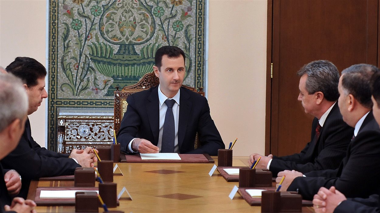 Bachar Al-Assad en réunion, le 25 août, à Damas.