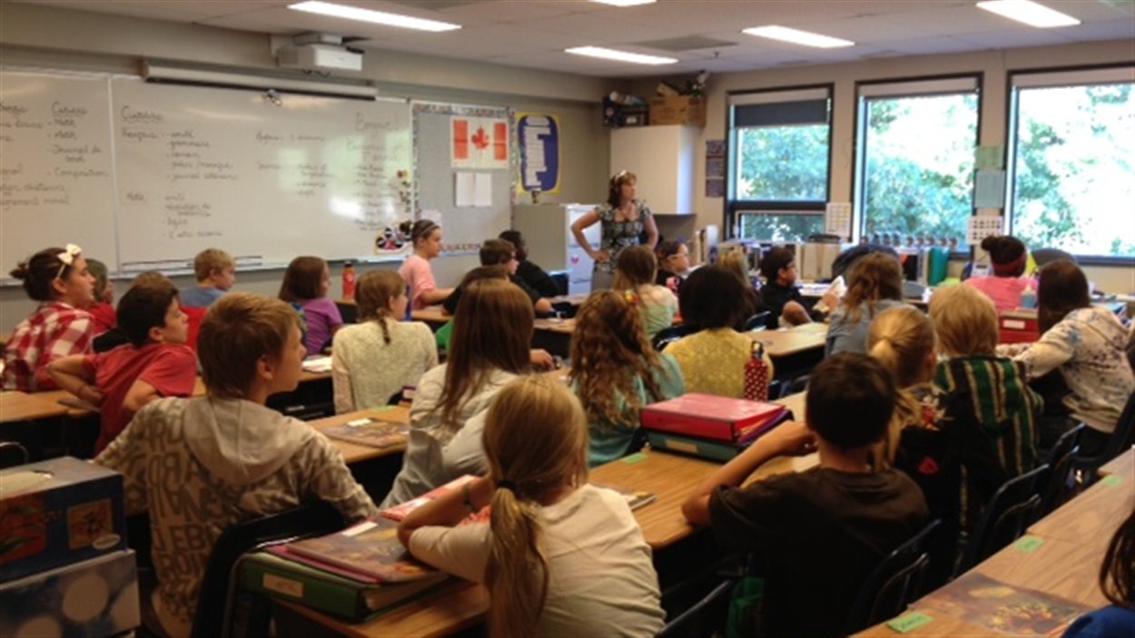 Des élèves de l'École canadienne-française de Saskatoon lors de leur rentrée scolaire en septembre 2013.