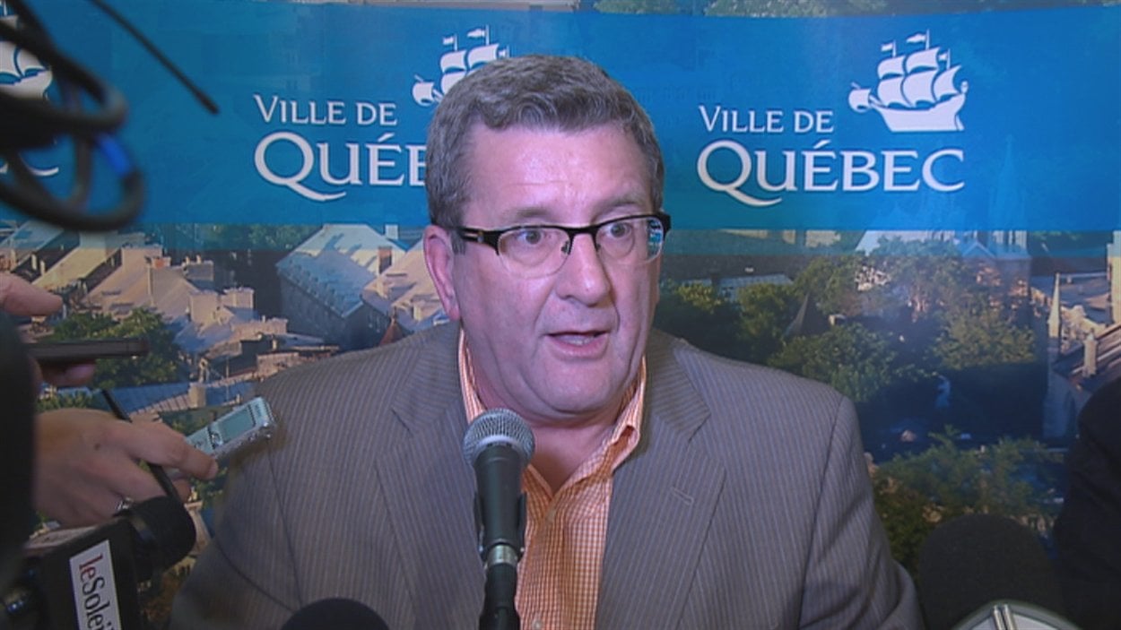 Le maire Labeaume affirme que la Ville de Québec s'est fait avoir.