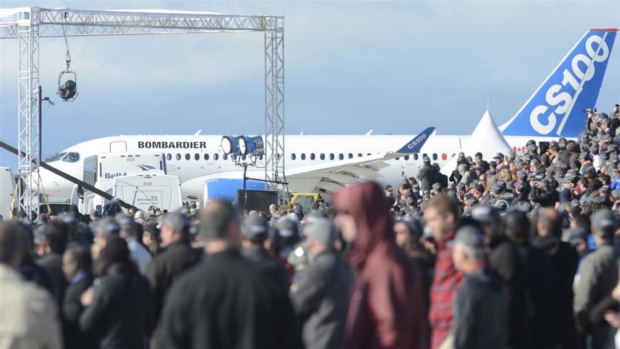 Plus de 2700 personnes ont assisté au vol inaugural, à Mirabel
