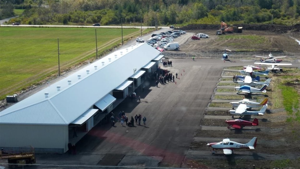 Neuville Aéro veut une école de pilotage d'hélicoptère