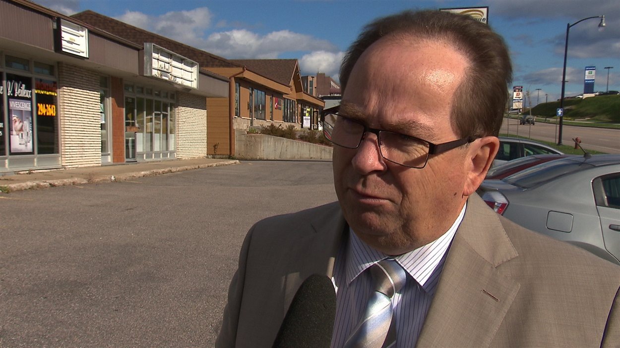 vers une course à deux candidats Élections municipales