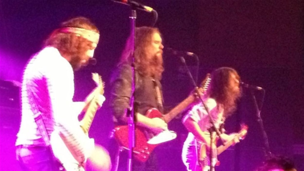 The Sheepdogs sur scène à Calgary