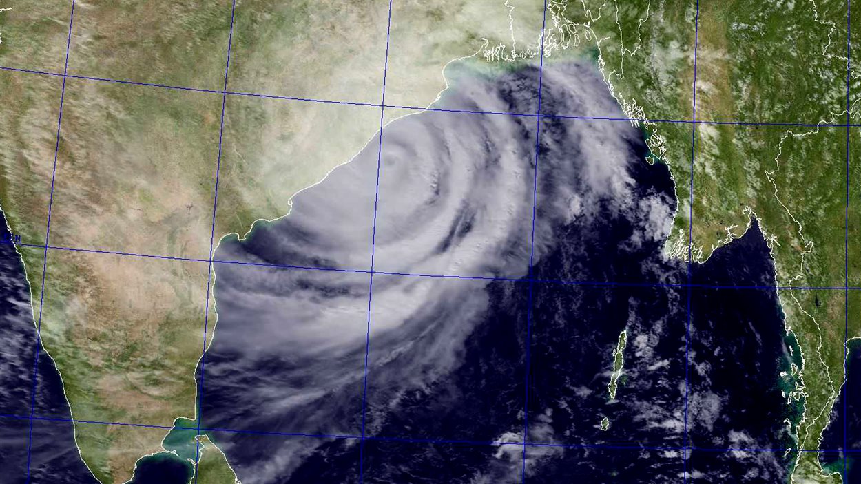 Image satellite du cyclone Phailin dans le golfe du Bengale, obtenue par la US Naval Research Laboratory (NRL) le 12 octobre.