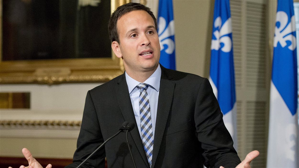 Le ministre délégué aux Affaires intergouvernementales canadiennes, Alexandre Cloutier