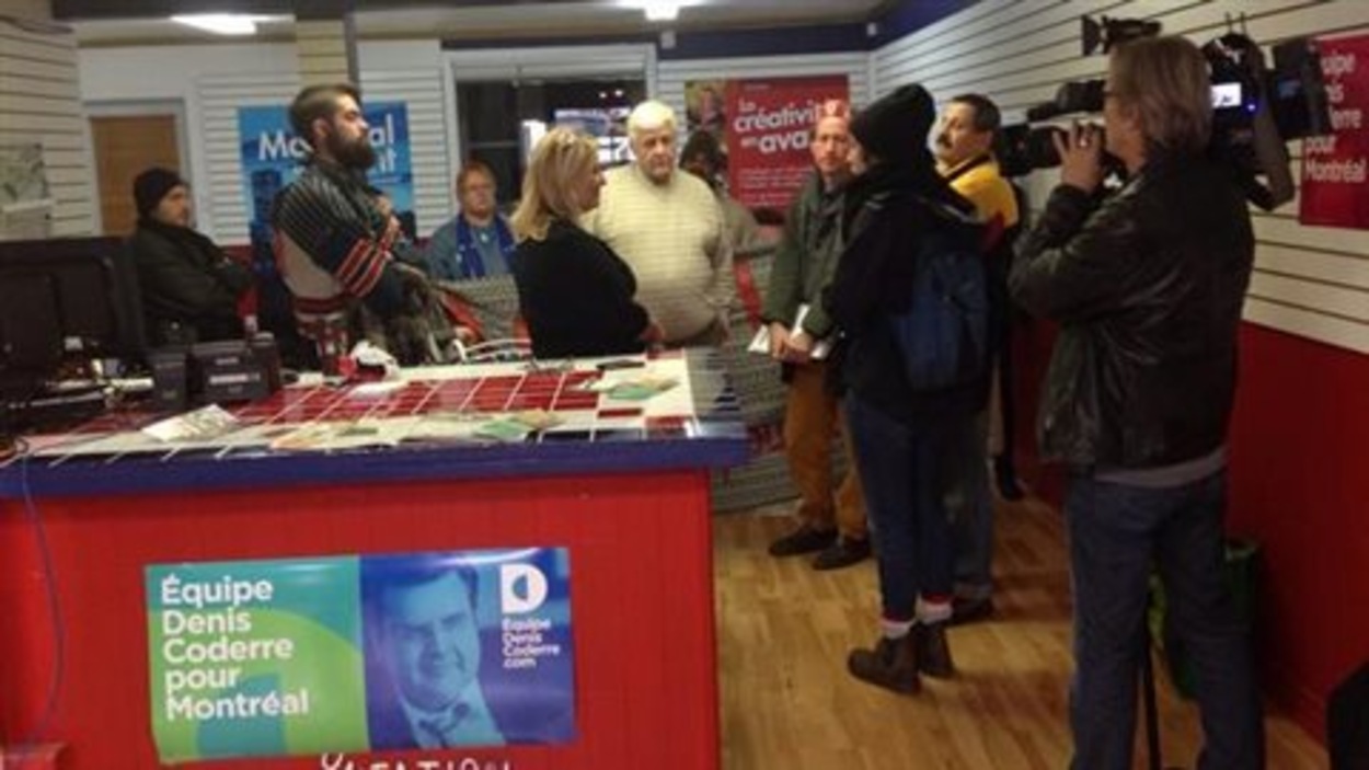 Occupation des bureaux d'Équipe Coderre et de Coalition Montréal dans ...