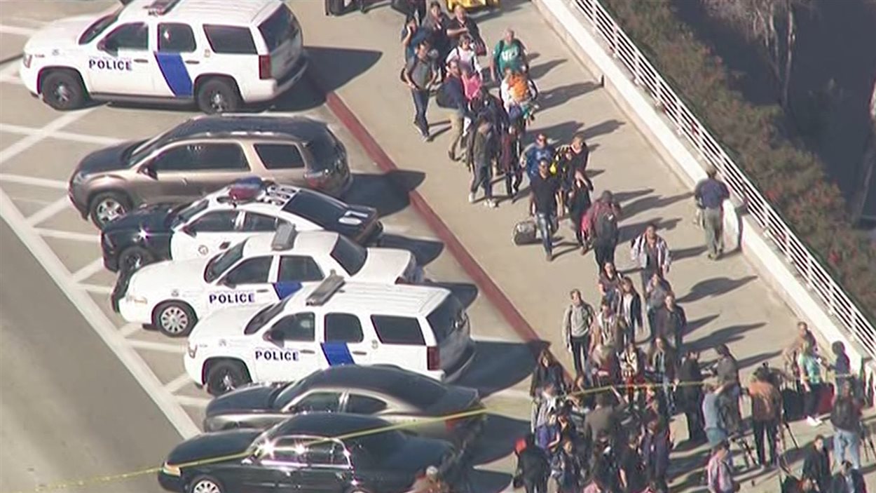 Un mort et plusieurs blessés dans une fusillade à l'aéroport de Los ...