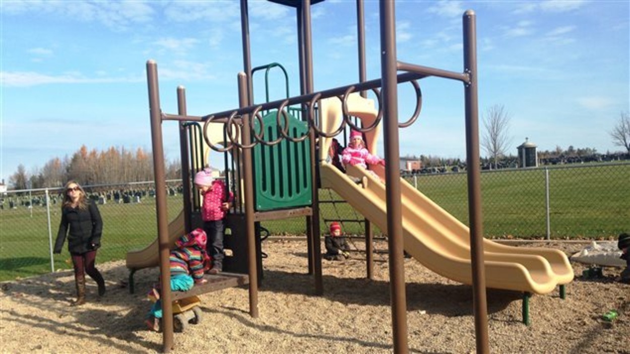 Une commission pour étudier les services de garderie au N.B. Radio