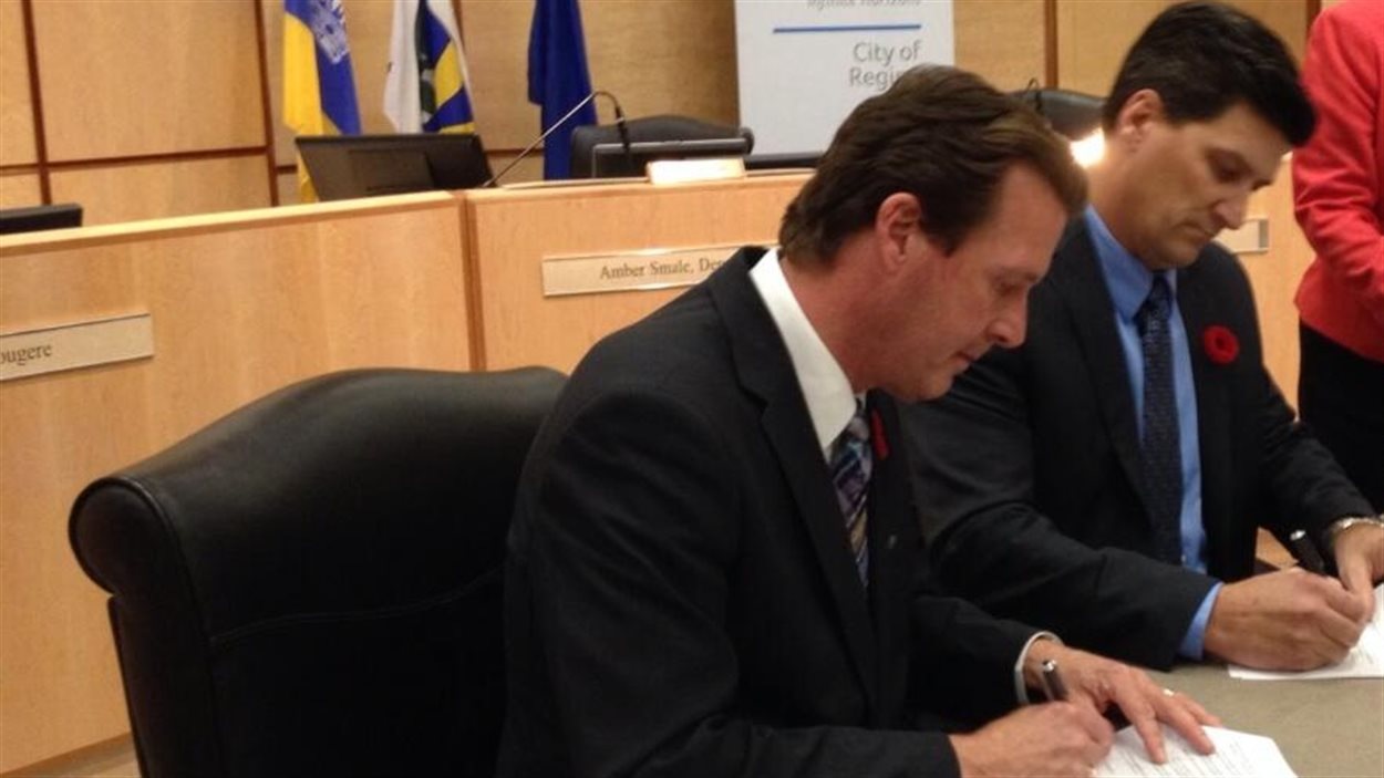Regina et Sherwood signent l'entente territoriale RadioCanada