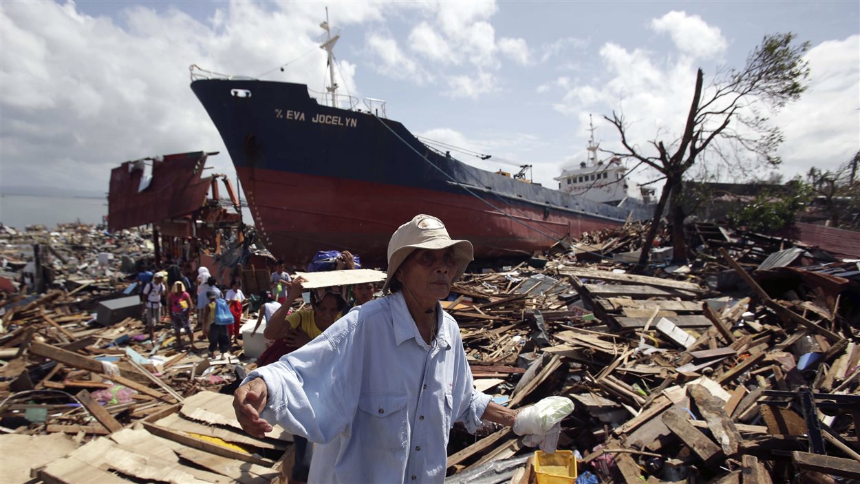 Les dégâts laissés par le typhon à Tacloban.