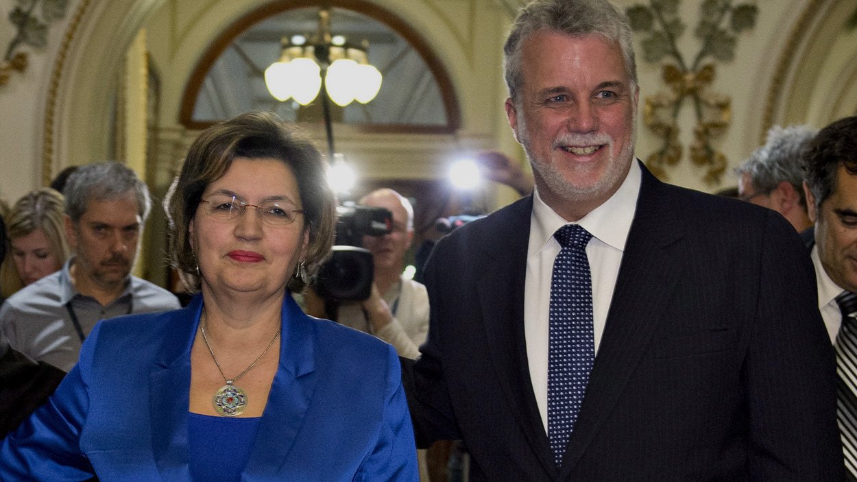 La députée libérale Fatima Houda-Pepin et le chef du PLQ, Philippe Couillard