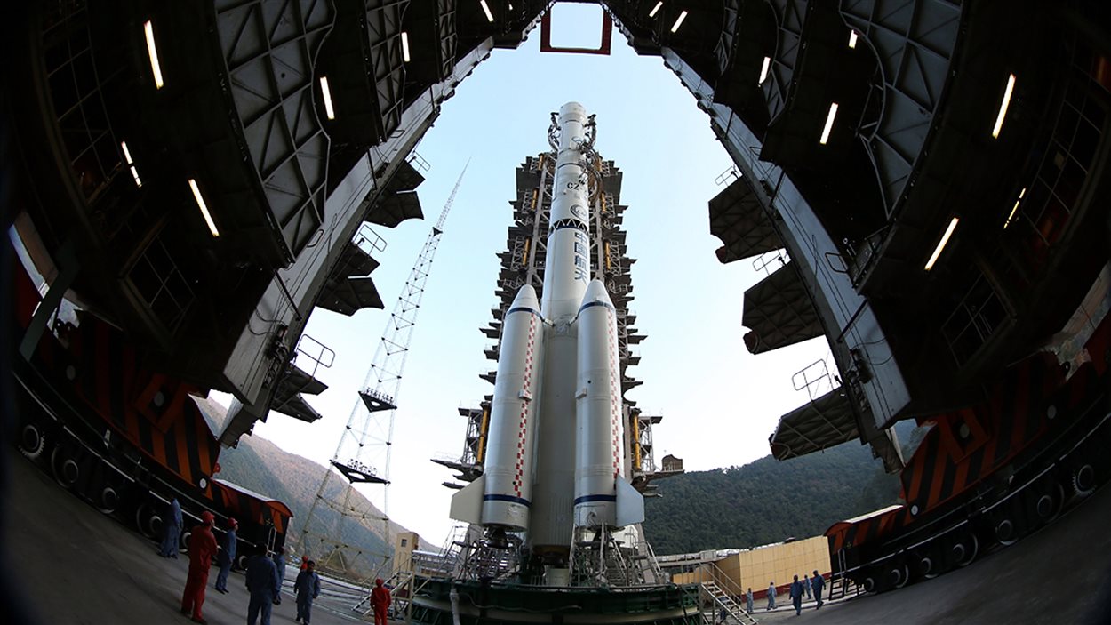 La sonde « Chang'e-3 » se prépare au décollage.