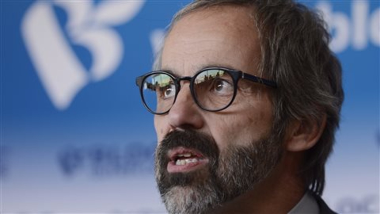 Des « problèmes épileptiques » contraignent Daniel Paillé à quitter le ...