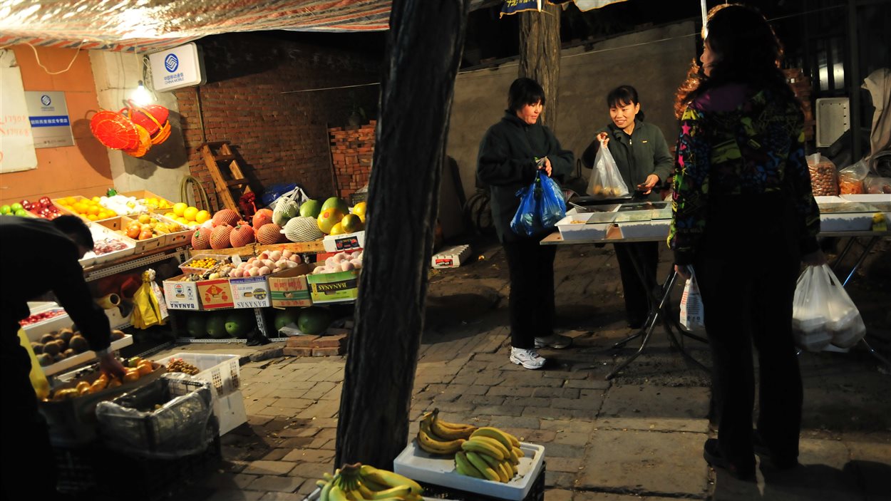 Un marché de fruits de Pékin