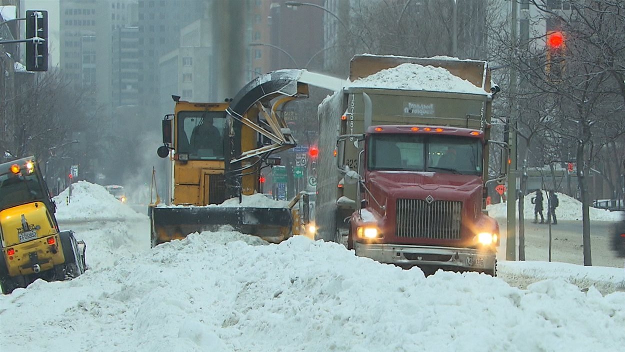 Le déneigement devrait être terminé le 31 décembre RadioCanada