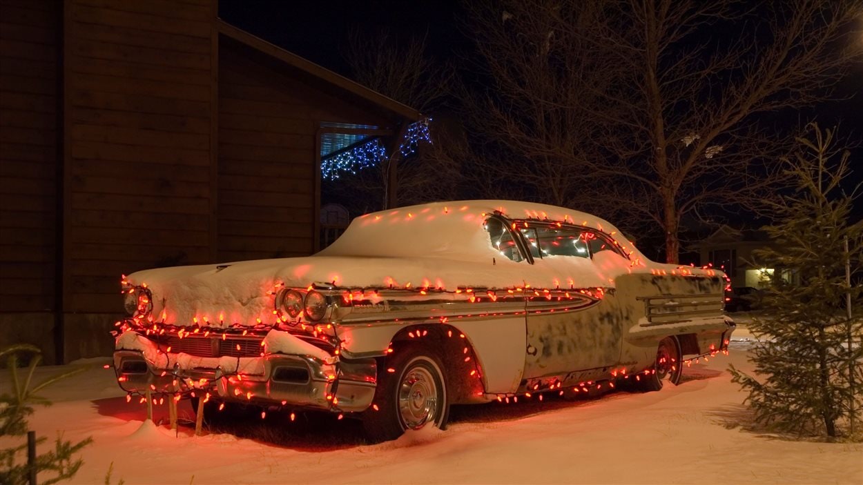 Une amende pour une installation de Noël trop visible | Radio-Canada.ca