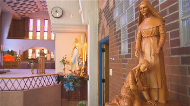 Une des sculptures qu'on retrouve au monastères des Augustines de Chicoutimi