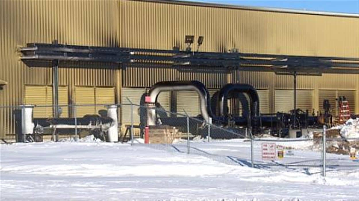 La station de pompage Rowatt a été aspergée de pétrole samedi quand une fuite d'environ 125 barils s'est produite.