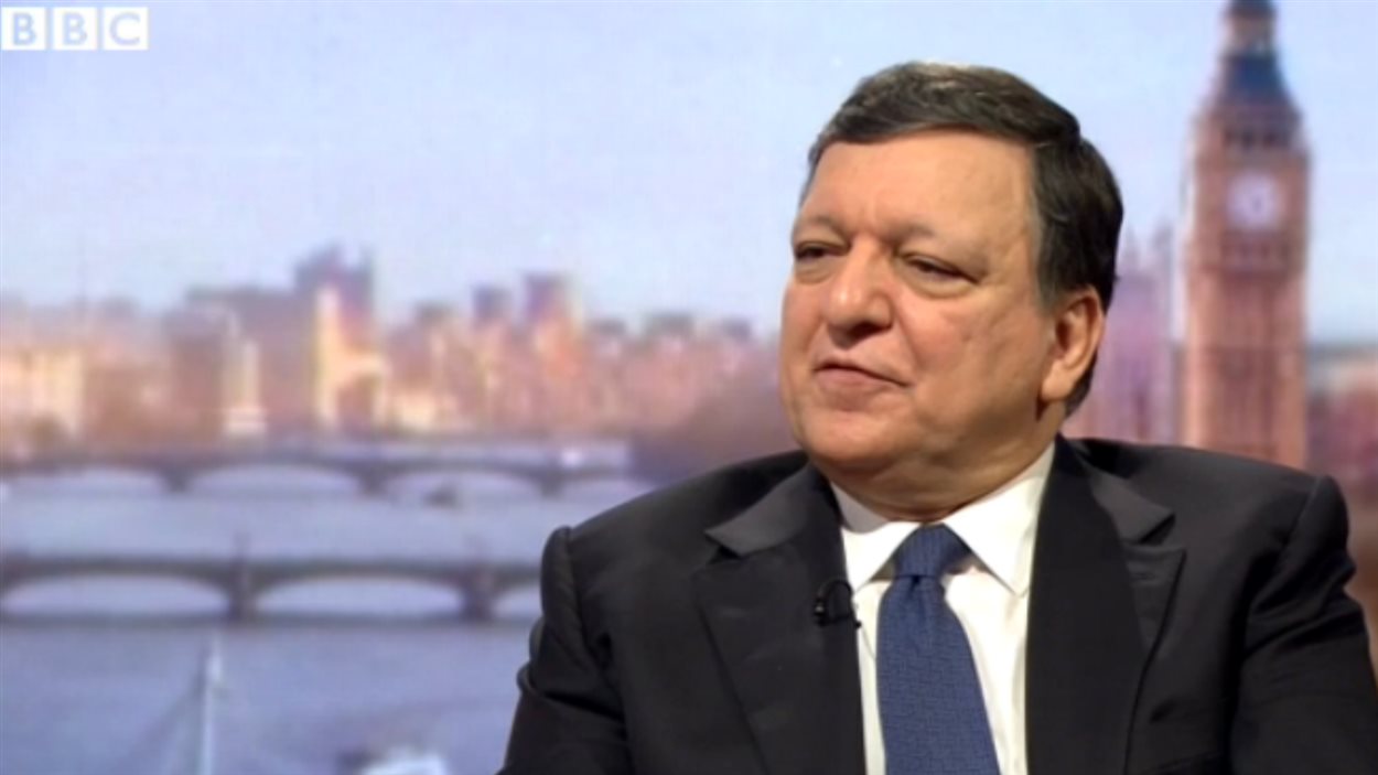 Il sera quasiment impossible pour l'Union européenne d'accepter en son sein un nouvel Etat membre ayant proclamé son indépendance vis-à-vis d'un pays déjà membre de l'UE, a déclaré dimanche José Manuel Barroso.