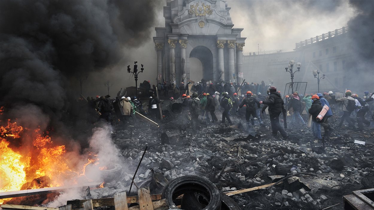 De nouveaux affrontements se préparent dans le centre de Kiev.
