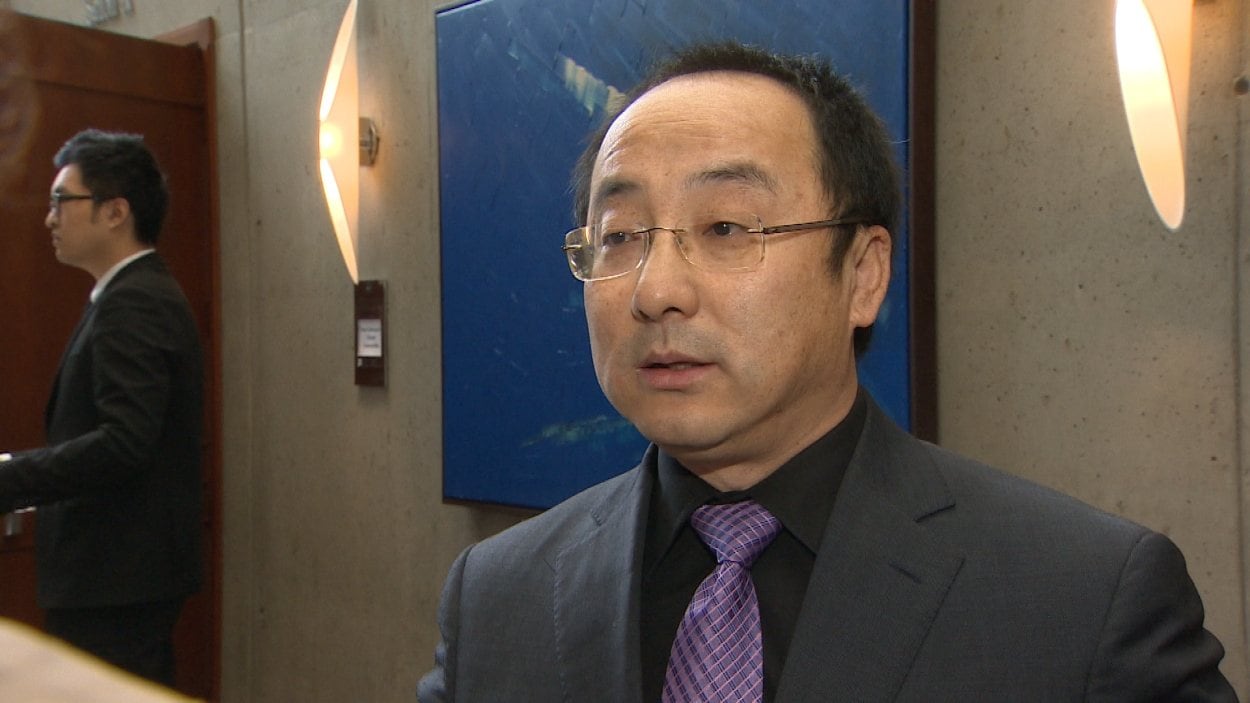 Le président d'Ekon Wealth Management Inc, Steven Kou, croit qu'Ottawa a choisi ses données et n'a pas donné un portrait représentatif du programme d'investisseurs immigrants.