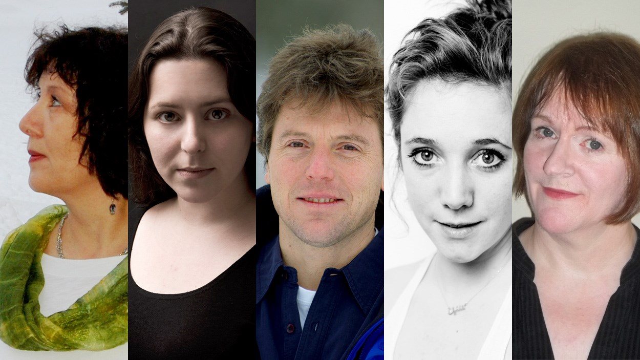 Les cinq finalistes du Prix de la nouvelle Radio-Canada 2014.
