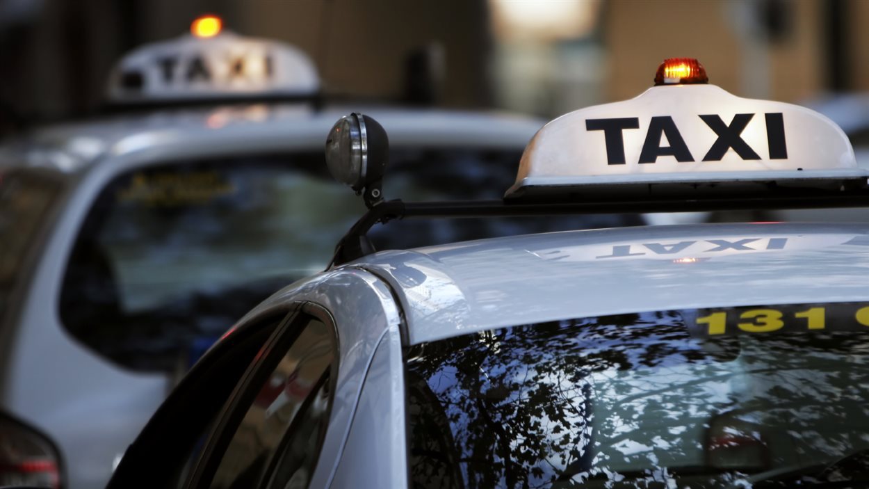 Les chauffeurs de taxi aimeraient pouvoir compter sur une aide financière de la Ville de Montréal.