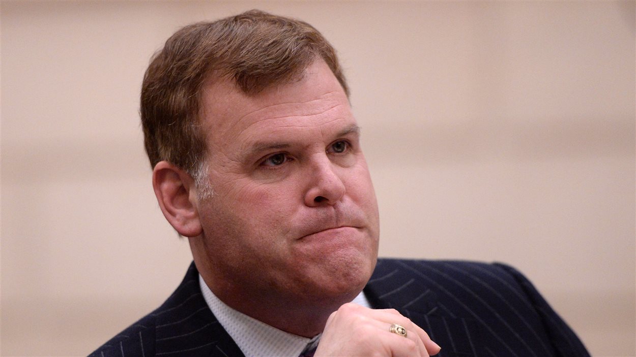 Le ministre des Affaires étrangères John Baird