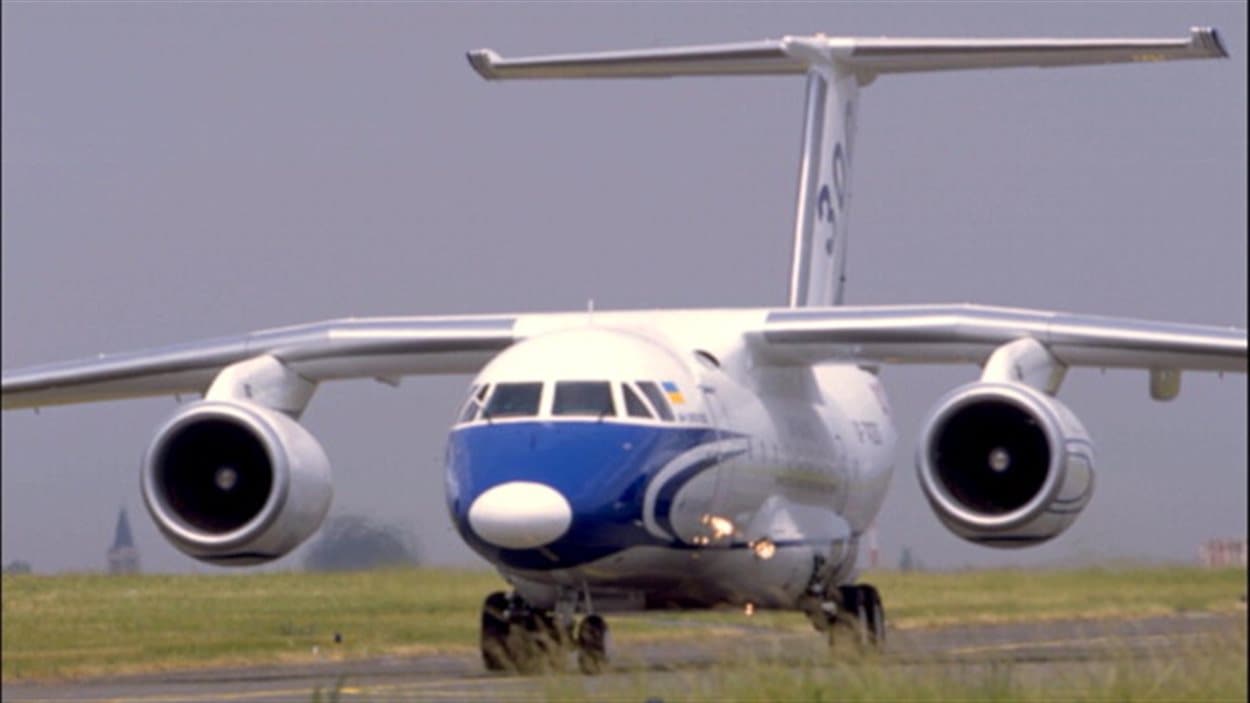 Antonov AN-74 (archives)
