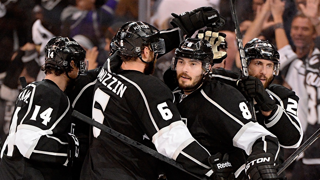 Drew Doughty (8)