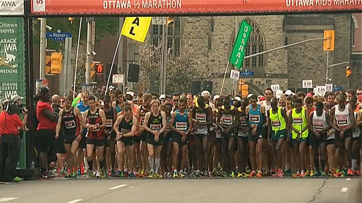 Nouveaux records au marathon d'Ottawa RadioCanada.ca