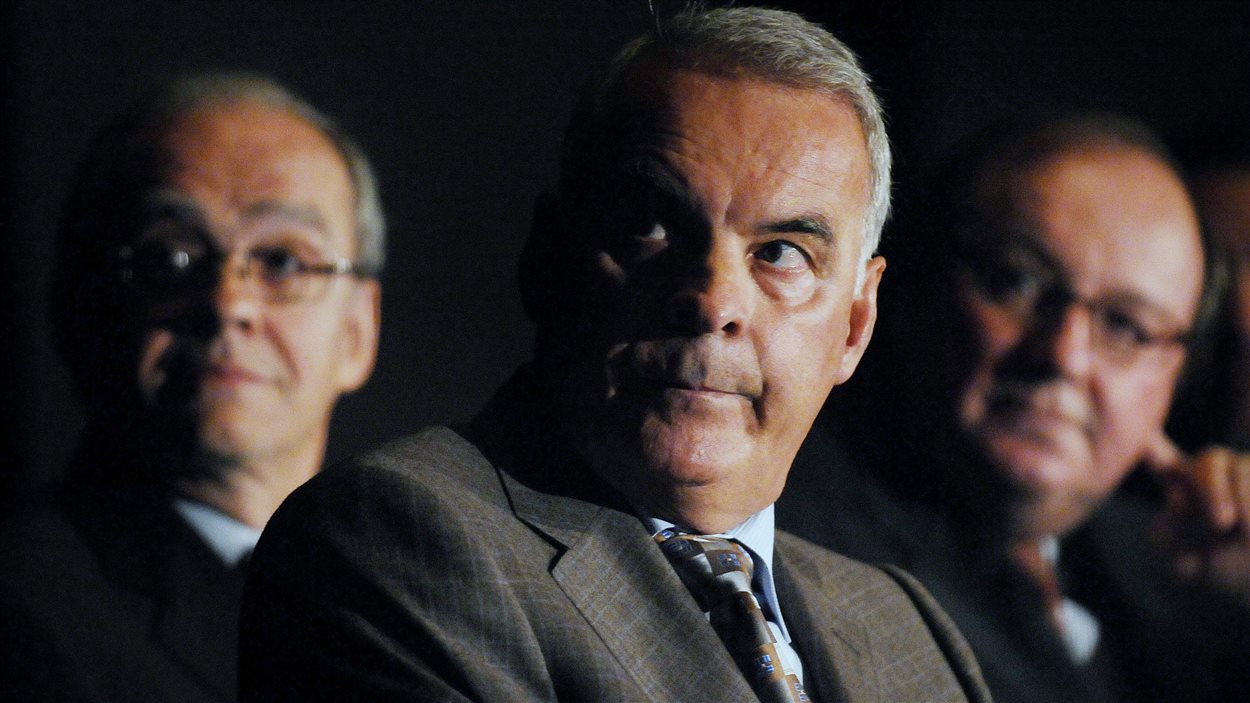 Alain Bouchard, en 2008, lors de l'assemblée de Couche-Tard, à Montréal