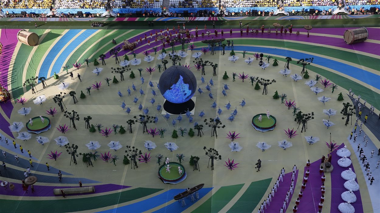 Le scénario de la cérémonie d'ouverture de la Coupe du monde de la FIFA est de Franco Dragone.