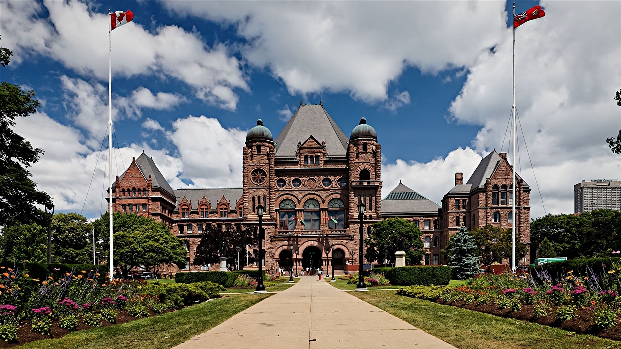 L'édifice de l'Assemblée législative de l'Ontario.