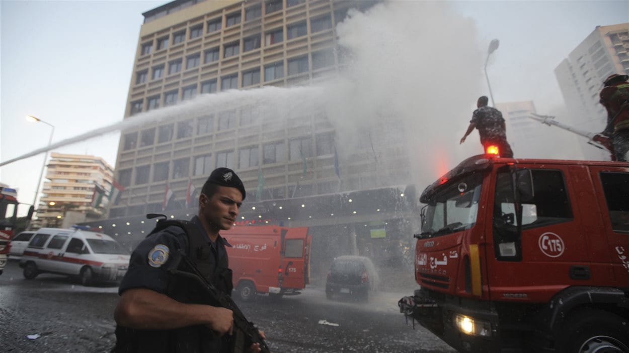Attentat-suicide dans un hôtel de Beyrouth.