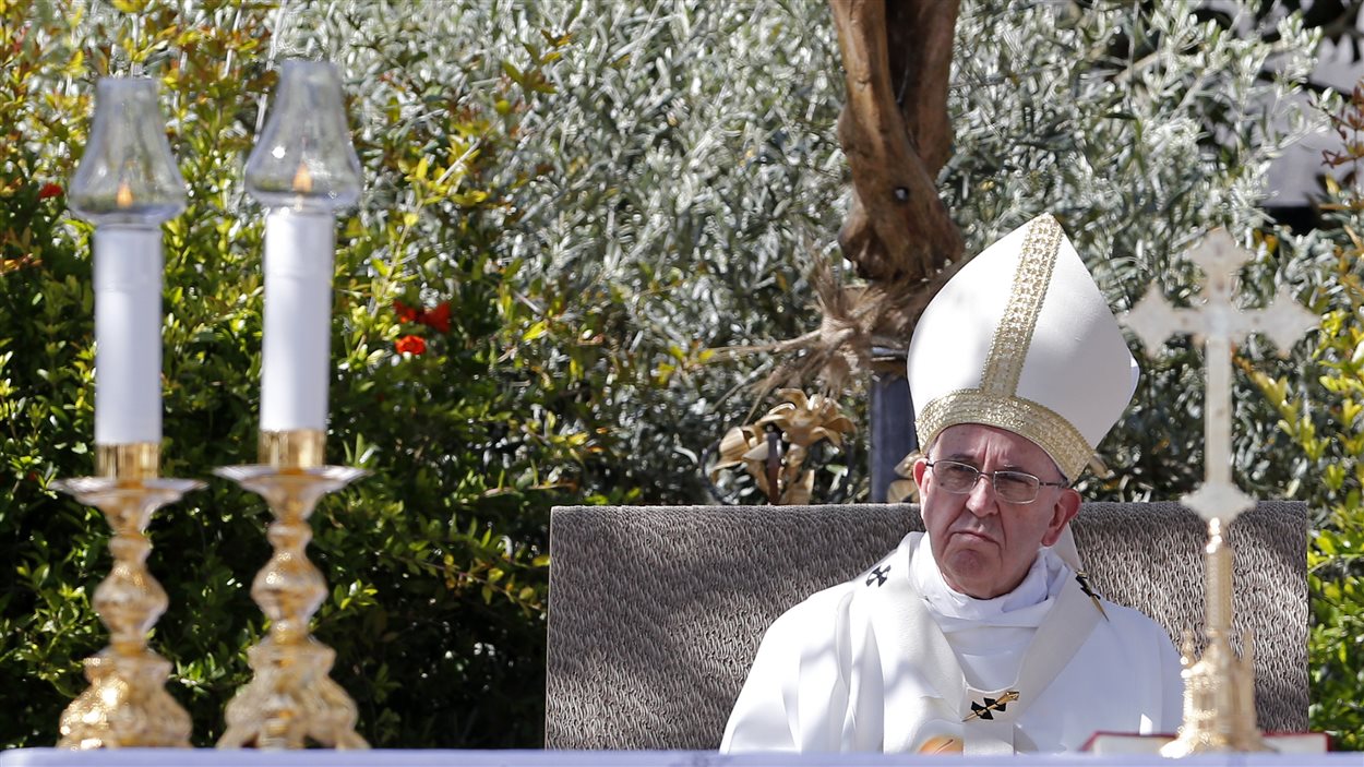 Le pape François à Campobasso, en Italie du sud, le 5 juillet 2014