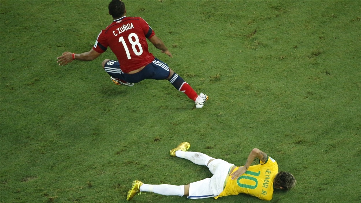 Zuniga S Excuse Fifa Bresil 2014 Radio Canada Ca