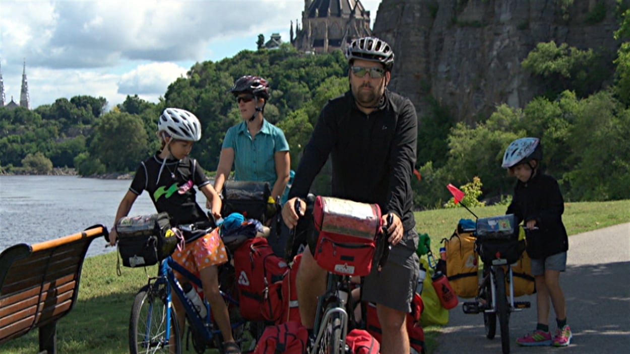 Guillaume Simard et Isabelle Bibeau lors de leur passage à Ottawa.
